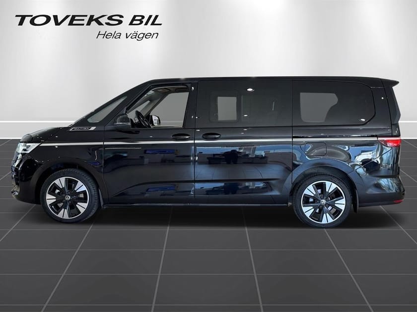 Bild 2 av Volkswagen Multivan eHybrid 218hk 6 sits Style Lång|Panorama|Eldörrar