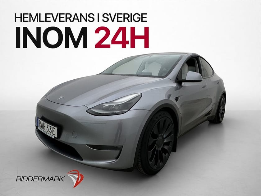 Bild 3 av Tesla Model Y Performance Dragkrok Ljus Interiör Svensksåld
