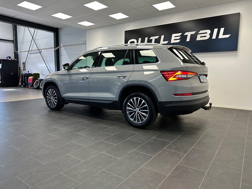 Bild 4 av Škoda Kodiaq Skoda 2.0 TSI 4x4 Businessline Drag Navi Värmare Carplay