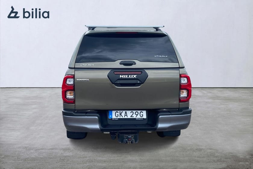 Bild 5 av Toyota Hilux Dubbelhytt 2,8 TURBO D-4D,  4WD KÅPA LEDRAMP DRAGKROK VÄRMARE