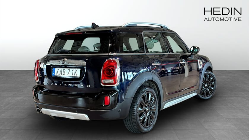 Bild 2 av MINI Countryman Cooper SE ALL4 224 hk / Navi / Harman Kardon / Apple CarPlay / HuD