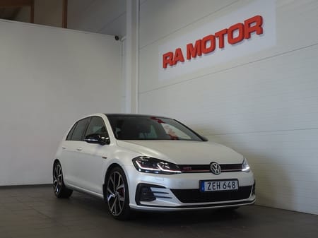 Volkswagen Golf  GTI Performance 2.0 TSI 245hk Taklucka Dynaudio Cockpit