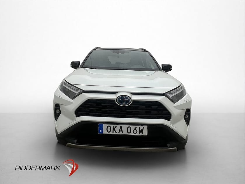 Bild 2 av Toyota RAV4 Hybrid AWD-i AWD 222hk Style JBL Cockpit 360° Navi