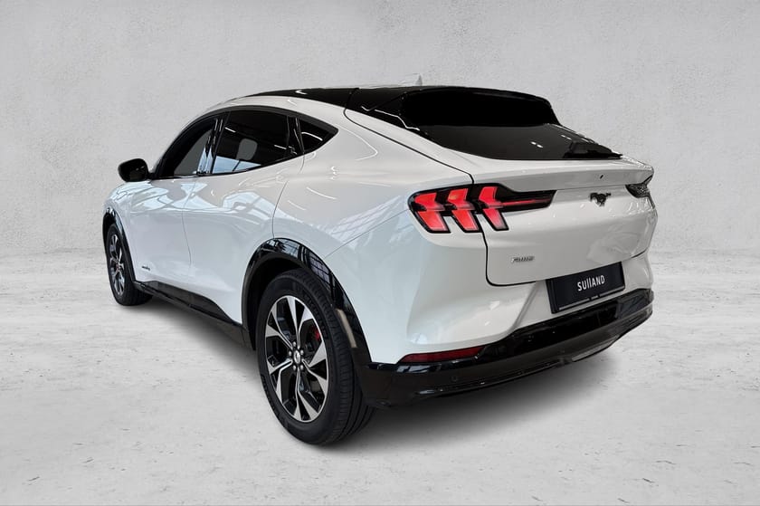 Bilde 3 av Ford Mustang Mach-E Standard Range AWD