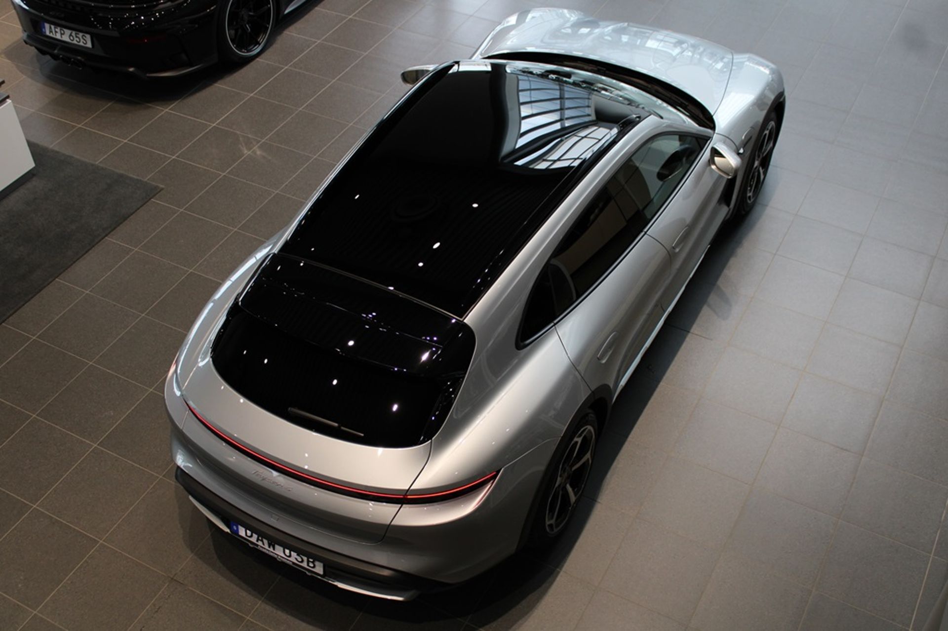 Porsche Taycan 4 Cross Turismo 2026, kuva 6/10