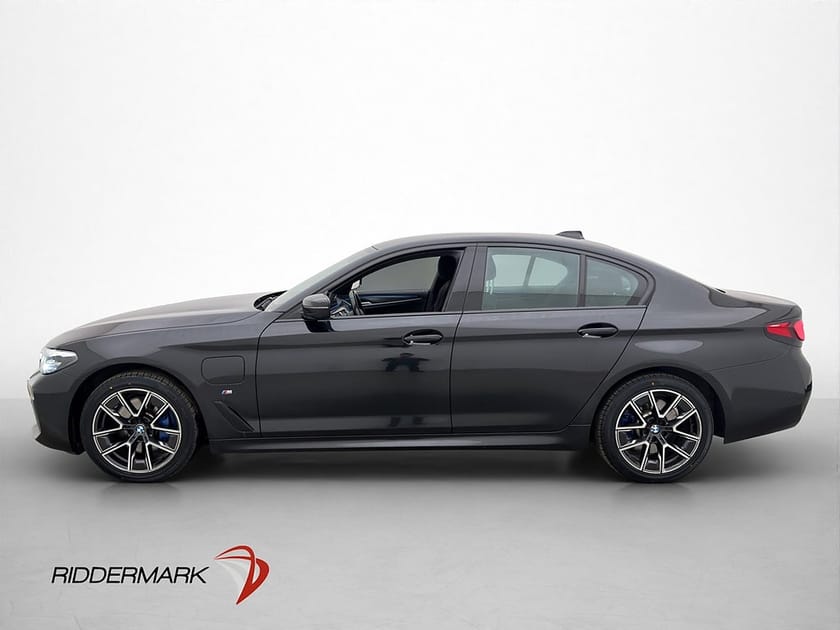 Bild 5 av BMW 530e xDrive Sedan M Sport Cockpit HiFi Kamera Navi Dragkrok