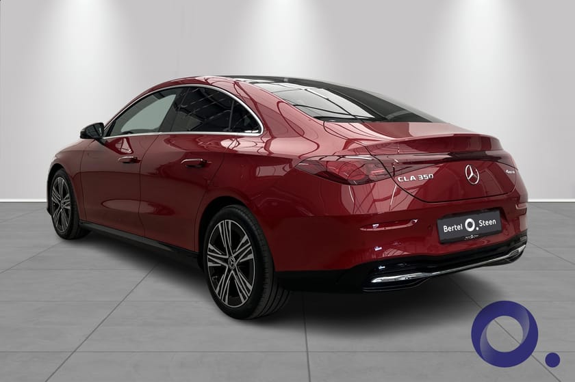 Bilde 5 av Mercedes-Benz CLA 350 4MATIC Premium/Panorama/Kjøreassist, Godt utstyrt!