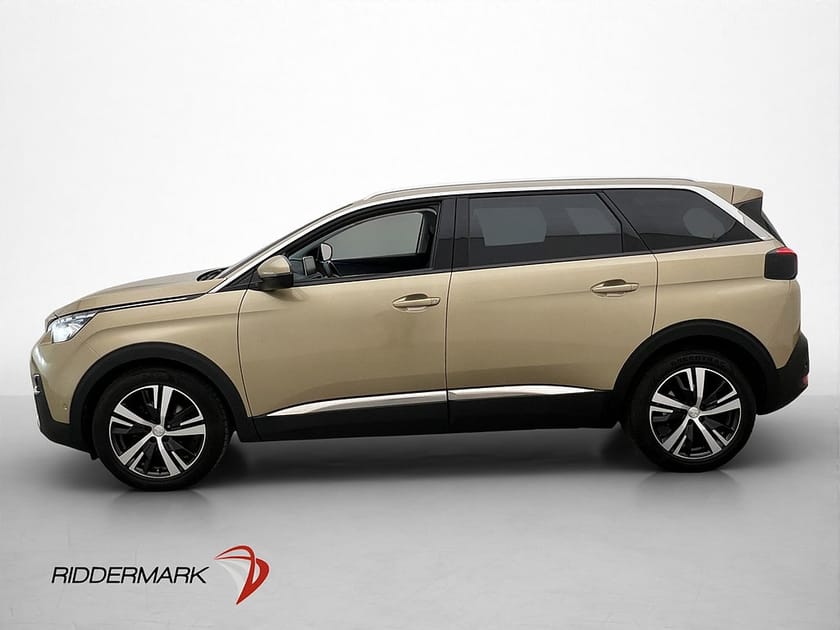 Bild 2 av Peugeot 5008 1.2 131hk Allure Pano 7-Sits CarPlay
