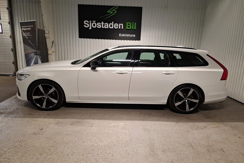 Bild 2 av Volvo V90 D4 AWD Geartronic R-Design Pano/Drag/Kamera/Navi