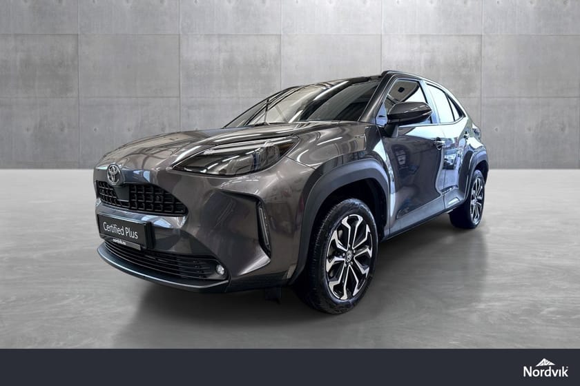 Bilde 1 av Toyota Yaris Cross Hybrid AWD-i
