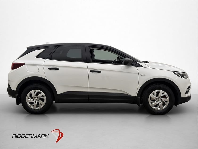 Bild 4 av Opel Grandland X 1.2 Turbo 130hk Kamera Rattvärme 3456 Mil!