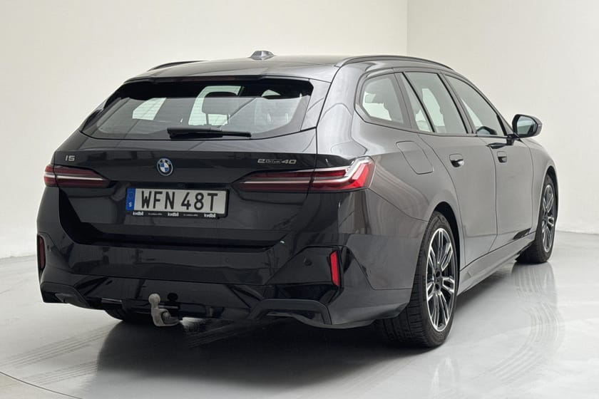 Bild 3 av BMW i5 eDrive40 Touring Touring, G61 (340hk) M Sport H/K
