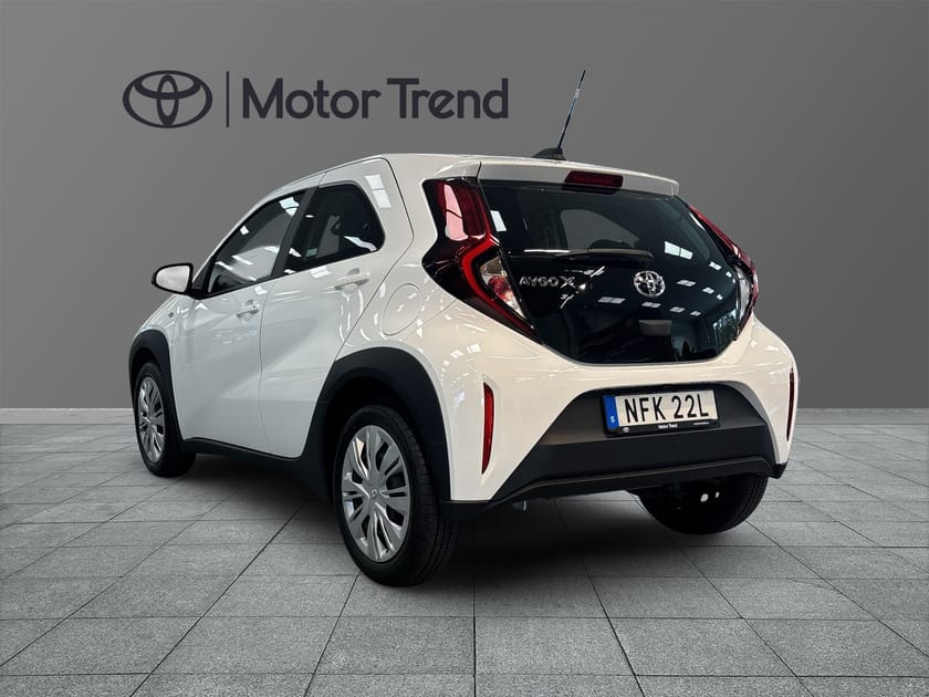 Bild 3 av Toyota Aygo X 1.0 PLAY S+V-hjul