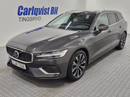 Volvo V60 T6 Recharge Core Bright plug in AWD 350HK 4x4 Läder