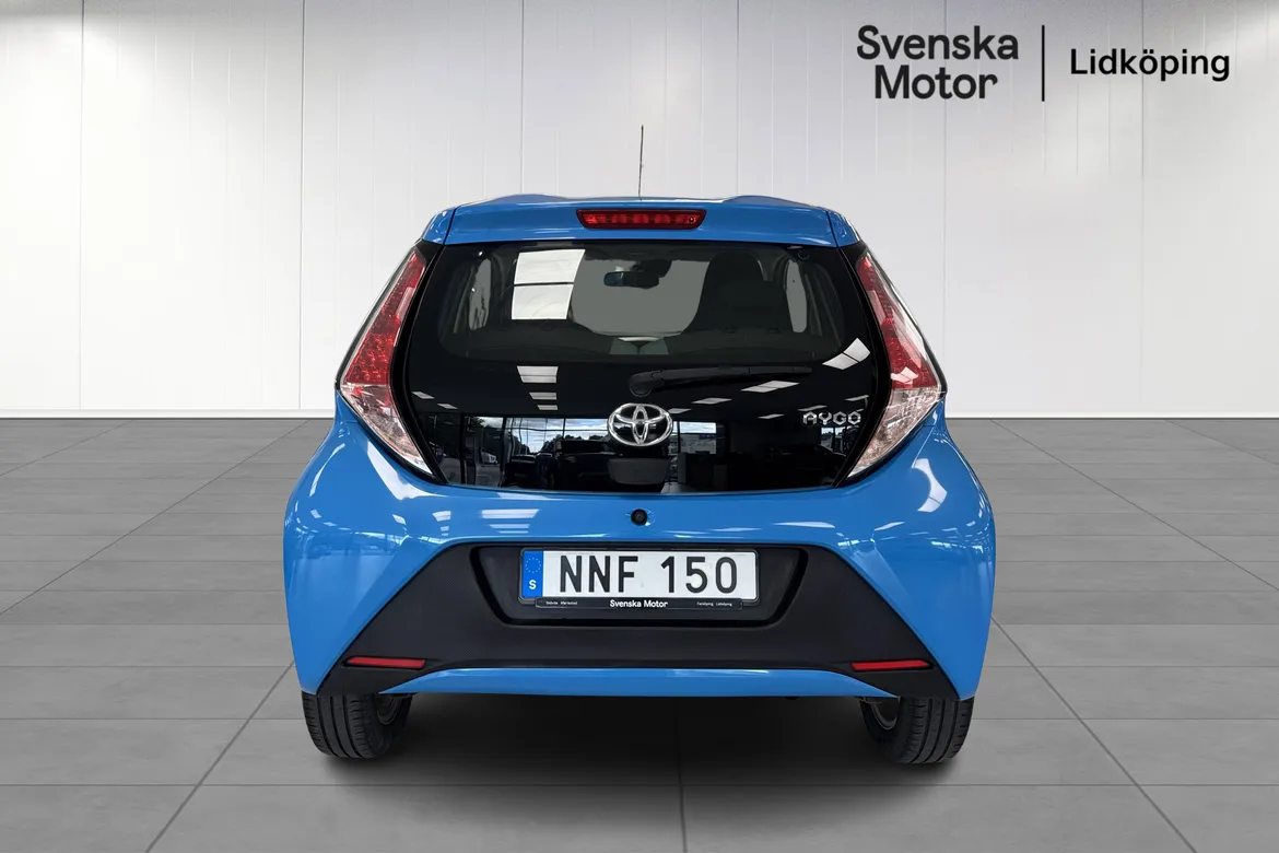 picture of a car