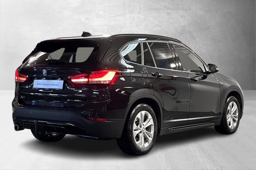 Bilde 4 av BMW X1 xDrive25e