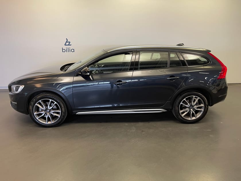 Bild 3 av Volvo V60 Cross Country D4 Classic Pro / Navigation / Läder /