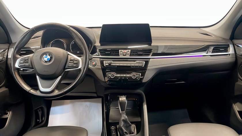 Bild 4 av BMW X1 xDrive25e 25e xDrive Backkamera HUD Drag Rattvärme