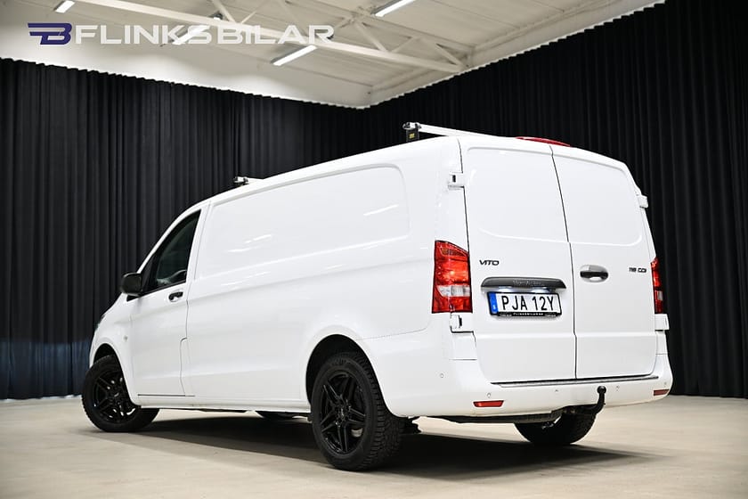 Bild 4 av Mercedes-Benz Vito 116 CDI 2.8t Automat|Lång|Inredd|Nedlackad|LED|Drag|Värmare|Moms
