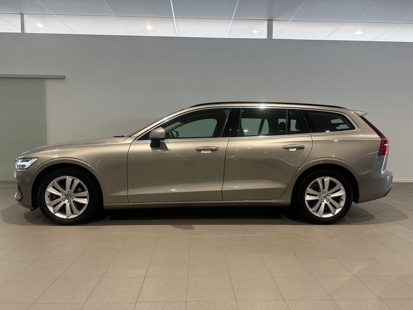 Bild 3 av Volvo V60 B4 Diesel Mom Adv Navi Pro Edition/ Navigation / Dragrkok / Backkamera /