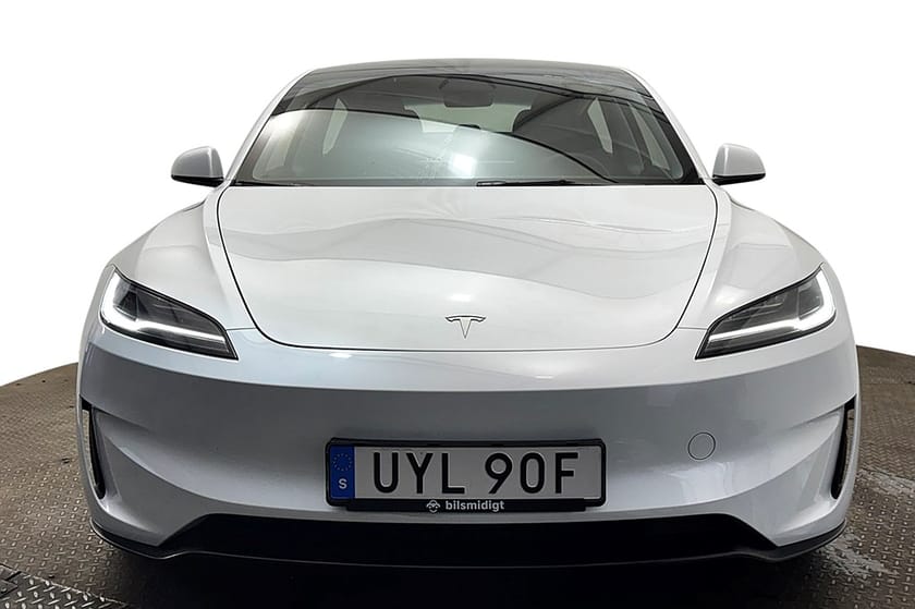 Bild 3 av Tesla Model 3 Performance