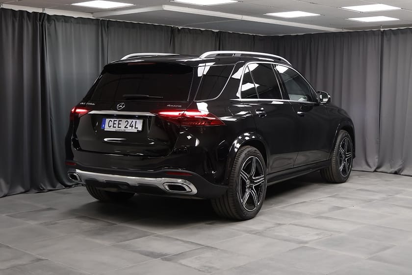 Bild 2 av Mercedes-Benz GLE 350 de 4MATIC AMG Pano Burmester Drag Airmatic Moms
