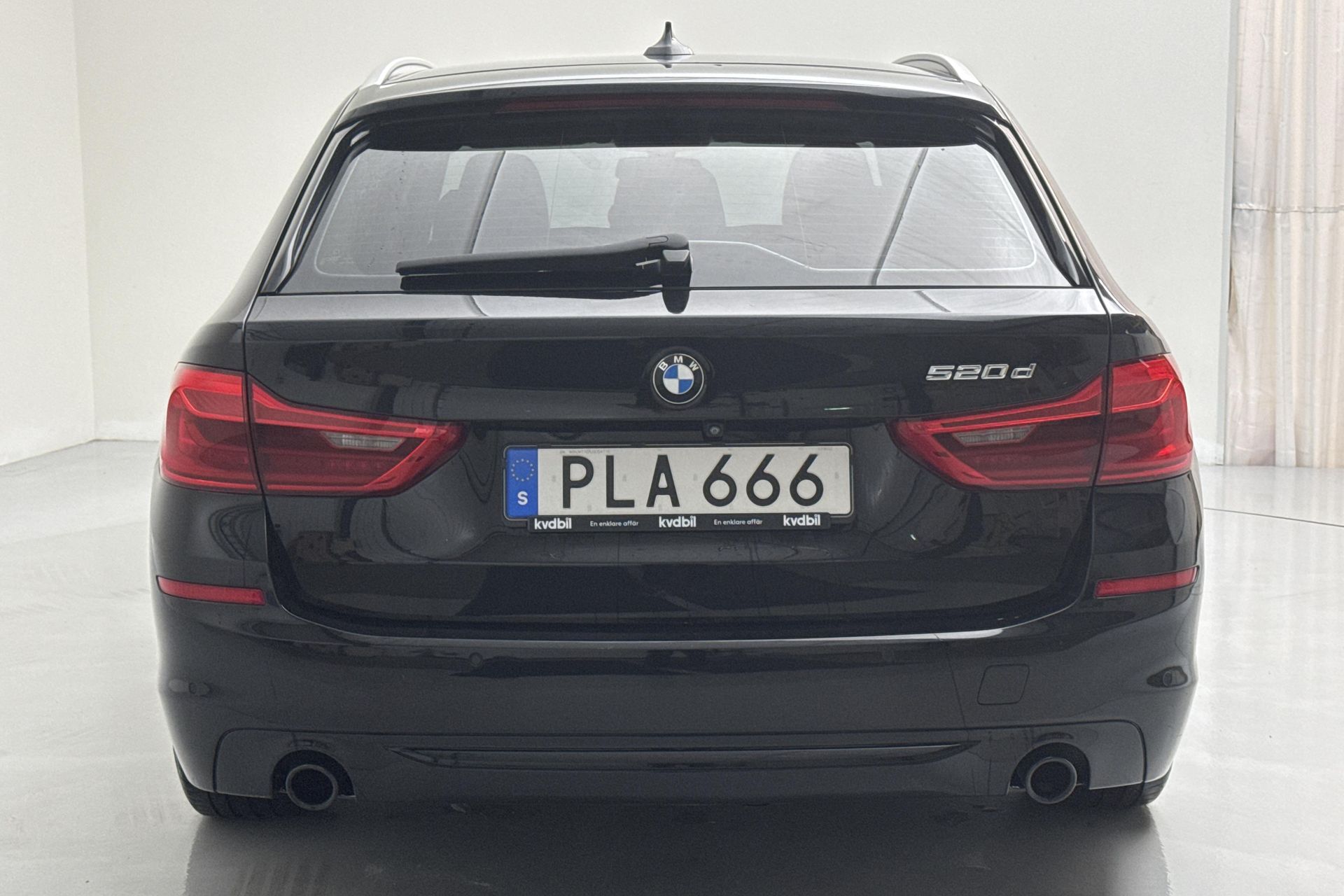 BMW 520 d Touring 2018, kuva 6/10