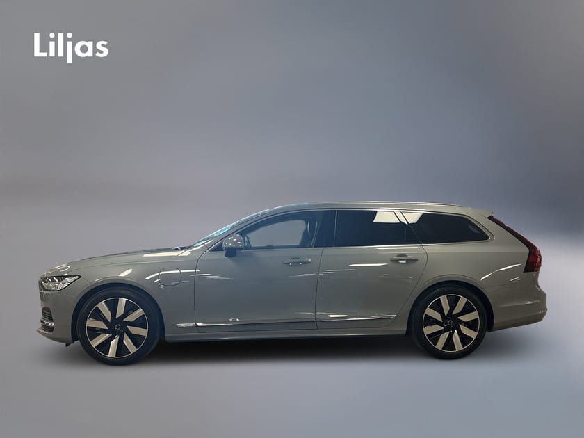 Bild 3 av Volvo V90 Recharge T6 AWD Ultimate Bright//Dragkrok//Glastak//