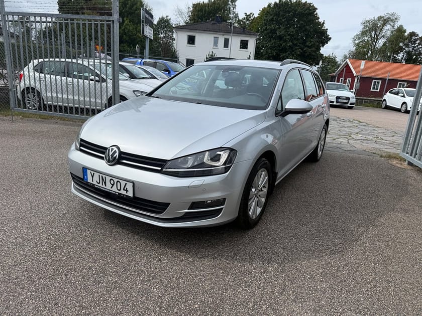 Bild 2 av Volkswagen Golf Sportscombi 1.2 TSI 110HK BMT / DRAG / VÄRMARE