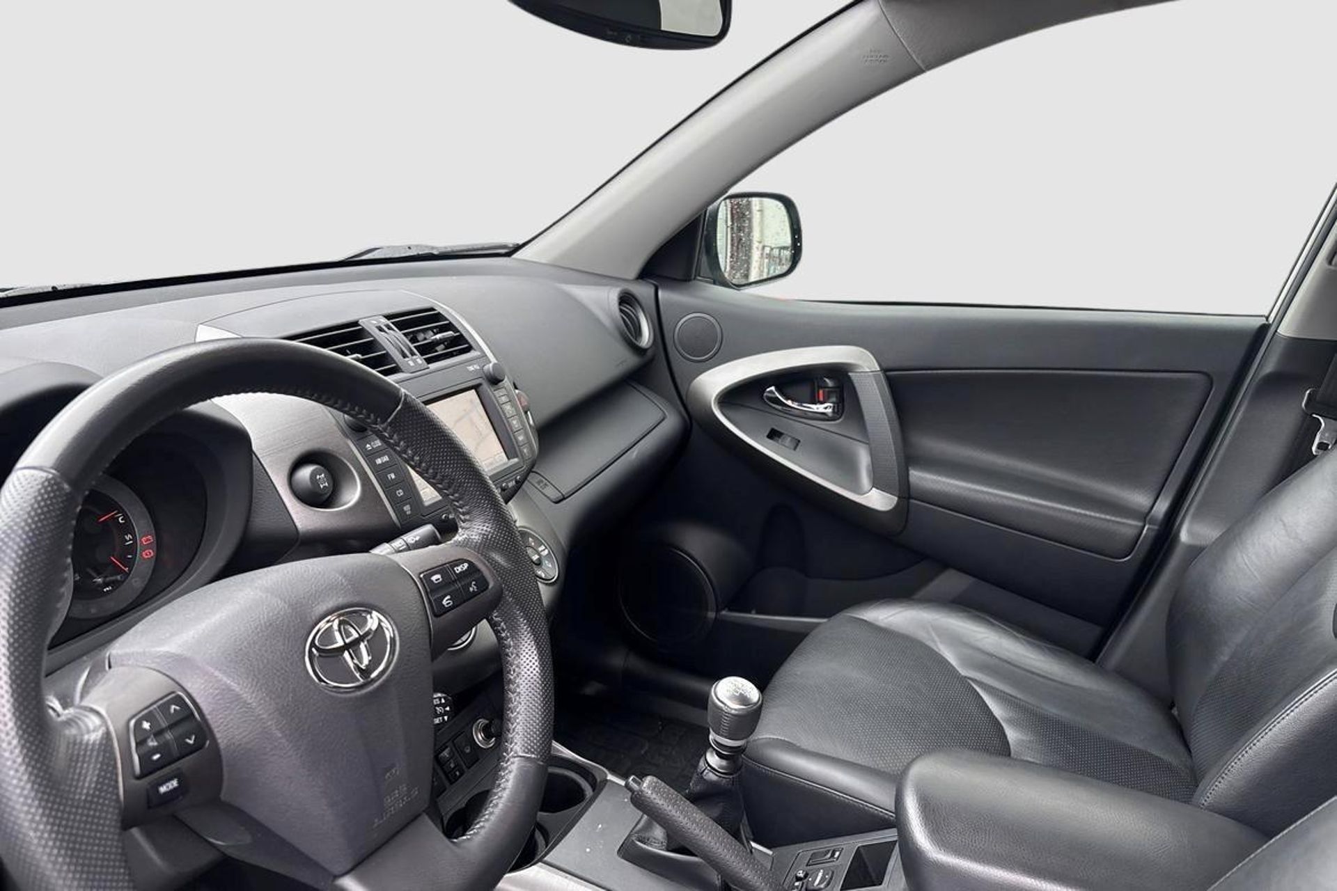 Toyota RAV4 2.0 VVT-i 4x4 2010, bild 6/7