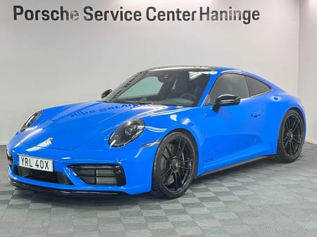 Porsche 911 Carrera 4 GTS 992