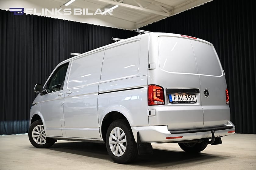 Bild 5 av Volkswagen Transporter DSG  150HK Nedlackad|LED|Dubbeldörr|GPS|Drag|Värmare