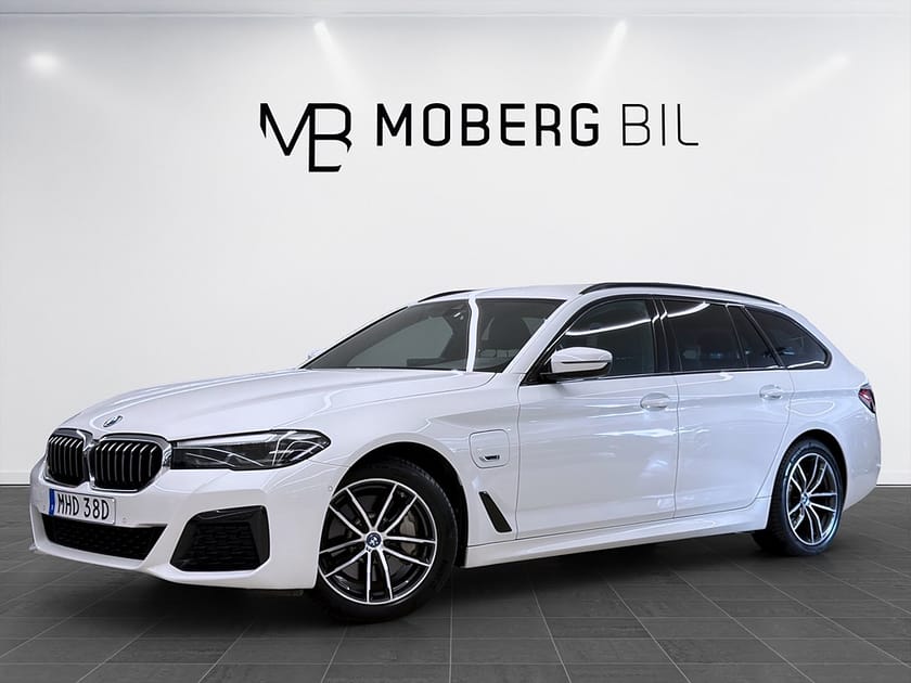 Bild 1 av BMW 530e xDrive Touring 292hk M sport Läder B-Kamera
