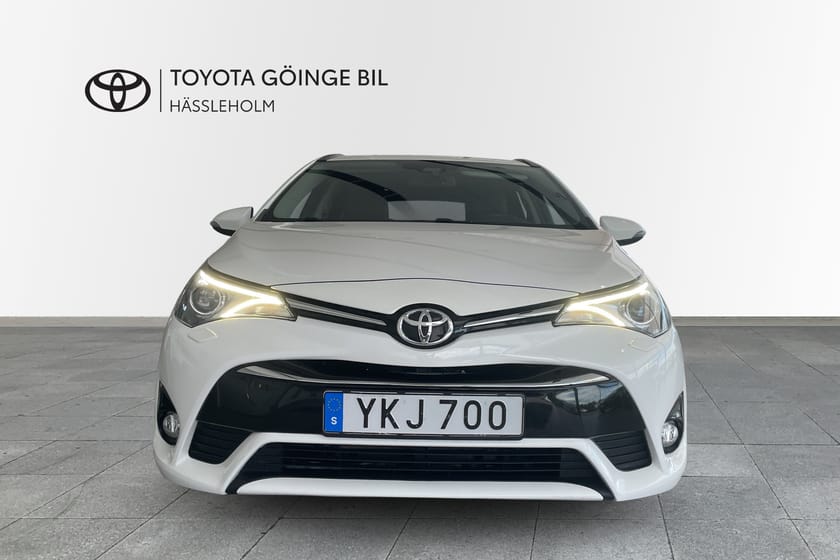 Bild 5 av Toyota Avensis Kombi 1,8 TS INTENSE EDITION 18 TUM LM FÄLG