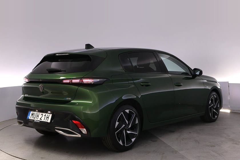 Bild 5 av Peugeot 308 Plug-In Hybrid 180 Allure Kamera Navi BLIS Rattvärme