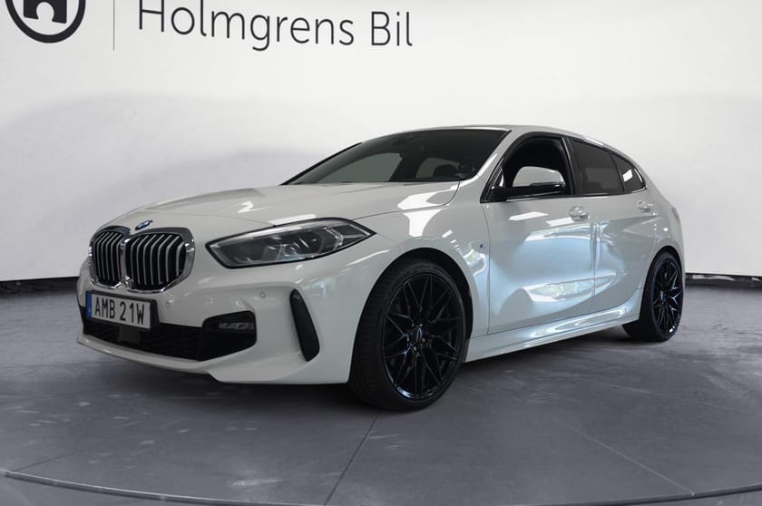 Bild 1 av BMW 118i M-Sport Drag Rattvärme LED Tonade Rutor