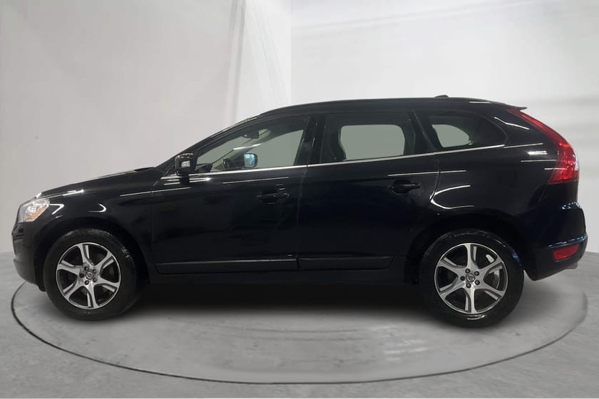 Bild 2 av Volvo XC60 D4 AWD (163hk) Momentum Läder Drag Värmare