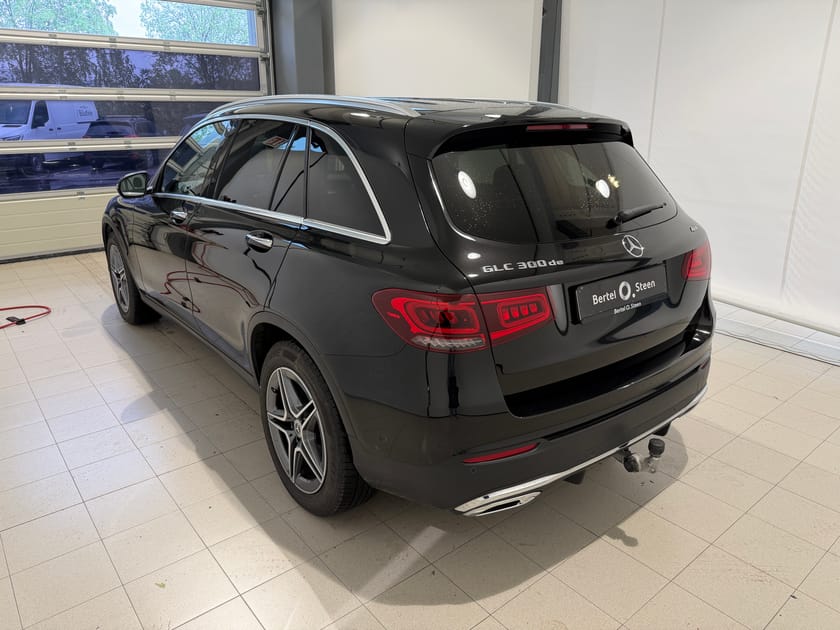 Bilde 4 av Mercedes-Benz GLC 300 de 4MATIC 300de / LAV KM /AMG LINE/PREMIUM PAKKE/AIRMATIC