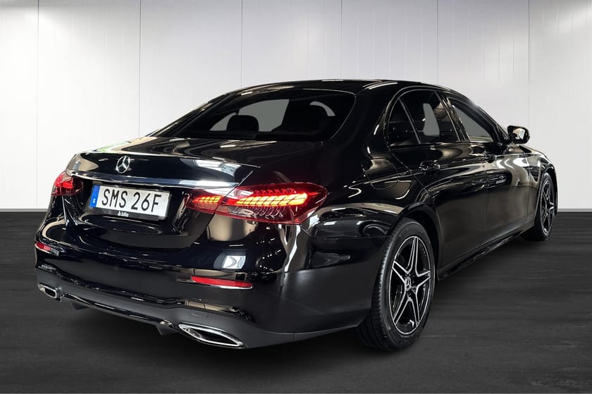 Bild 4 av Mercedes-Benz E 220 d E220d Sedan AMG Värmare Nightpackage Carplay