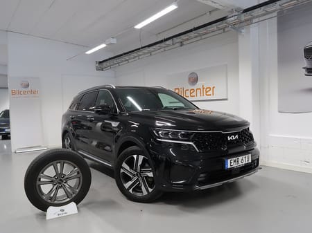 Kia Sorento PHEV Advance Plus Aut-V-däck ingår-Pano-Drag-360°