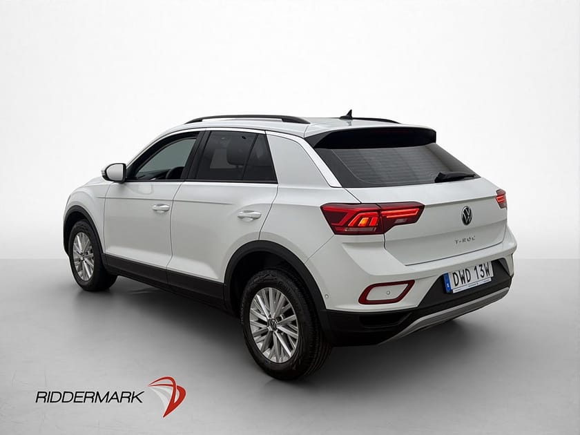 Bild 5 av Volkswagen T-Roc 1.0 TSI 110hk Base Cockpit CarPlay Adaptiv