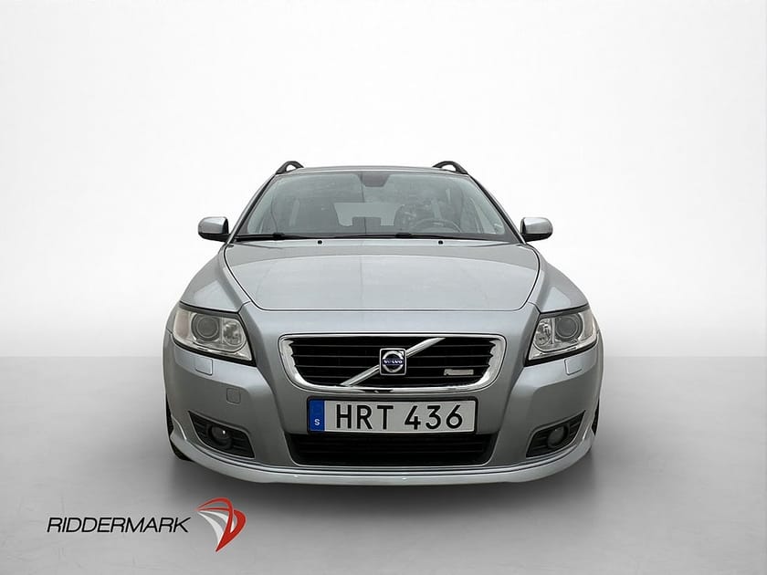 Bild 2 av Volvo V50 2.0 D Momentum R-Design Läder Värmare Keyless Drag