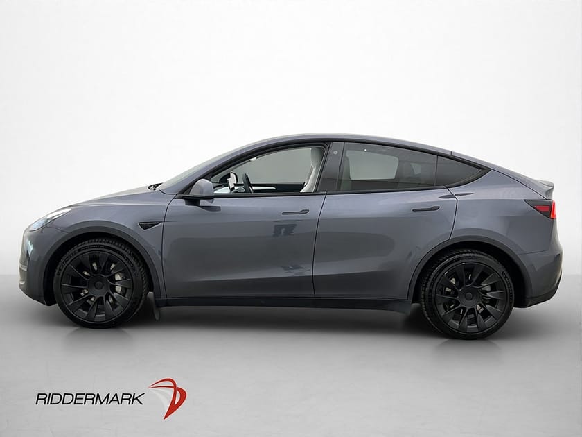 Bild 5 av Tesla Model Y Long Range AWD Rattvärme Skinn Svensksåld