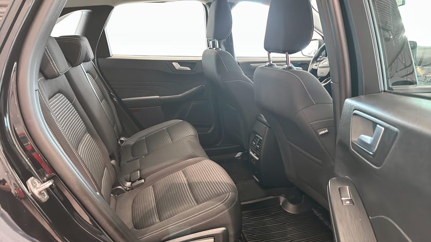 Bild 5 av Ford Kuga Plug-In Hybrid Titanium Phev 225hk 2.5l Privatleasing 3995/mån