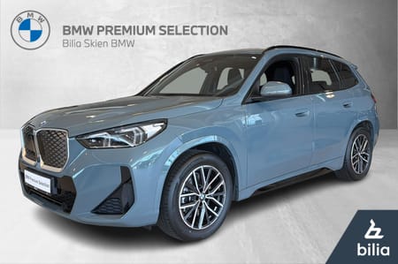 BMW iX1 xDrive30 M-Sport Krok Comfacc Harman