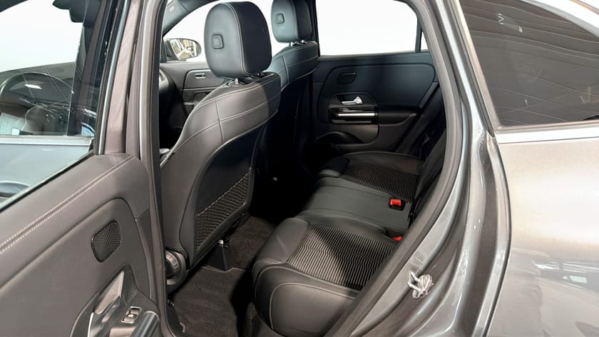 Bild 5 av Mercedes-Benz GLA 200 Progressive Line / Navigation / Dragkrok
