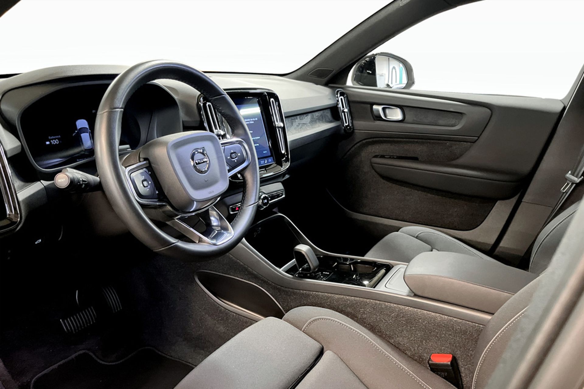 Volvo XC40 Recharge 2024, bild 5/9