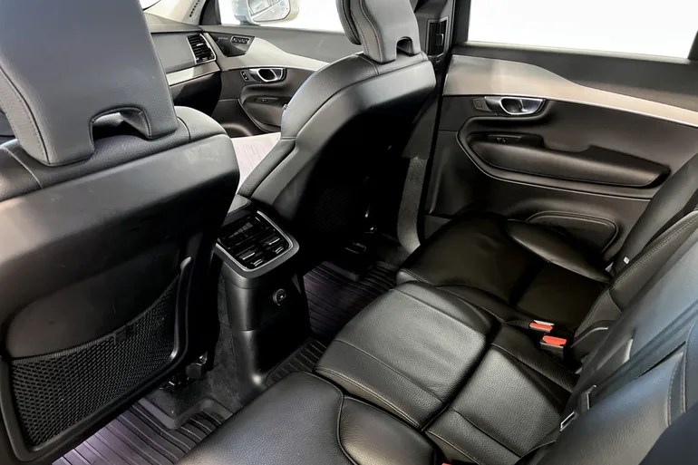 Volvo XC90 7-seater
