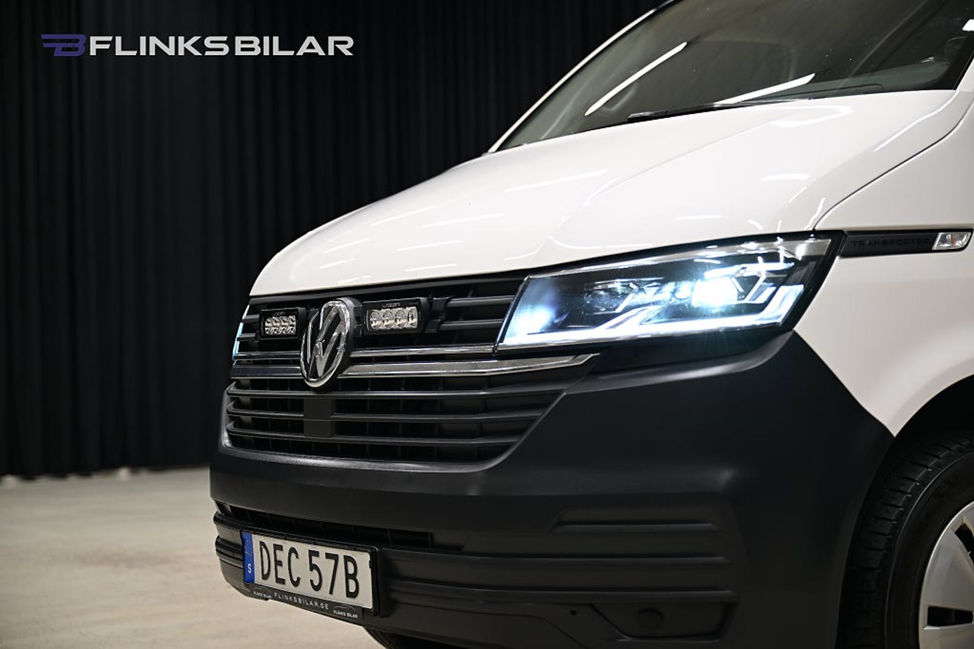 Volkswagen Transporter 2022, photo 3/10