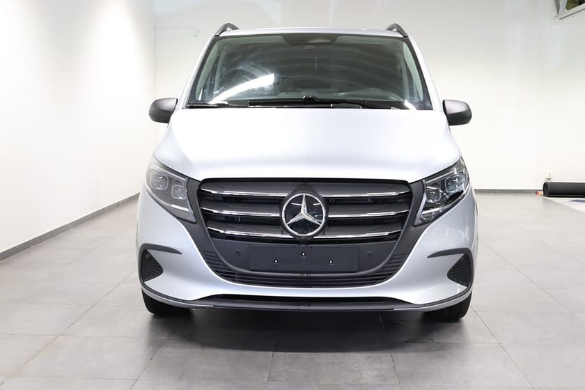 Bild 2 av Mercedes-Benz Vito 116 CDI 4x4 2.8t 9G-Tronic